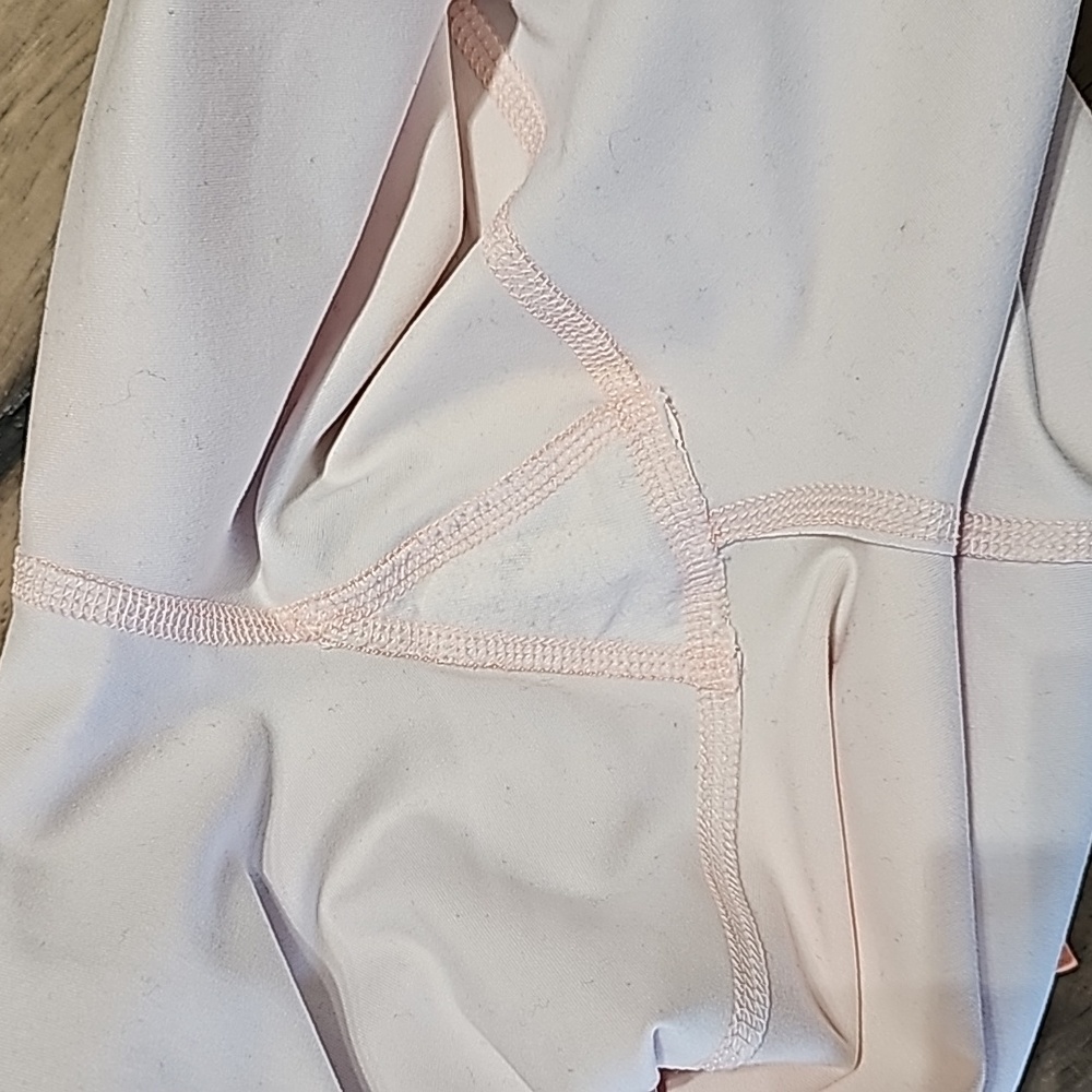 Adore Me Lotus Crossover High Rise 7/8 Leggings size Small - Picture 8 of 9